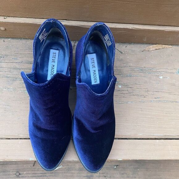 Steve Madden Blue Velvet Ankle Booties - Picture 8 of 16
